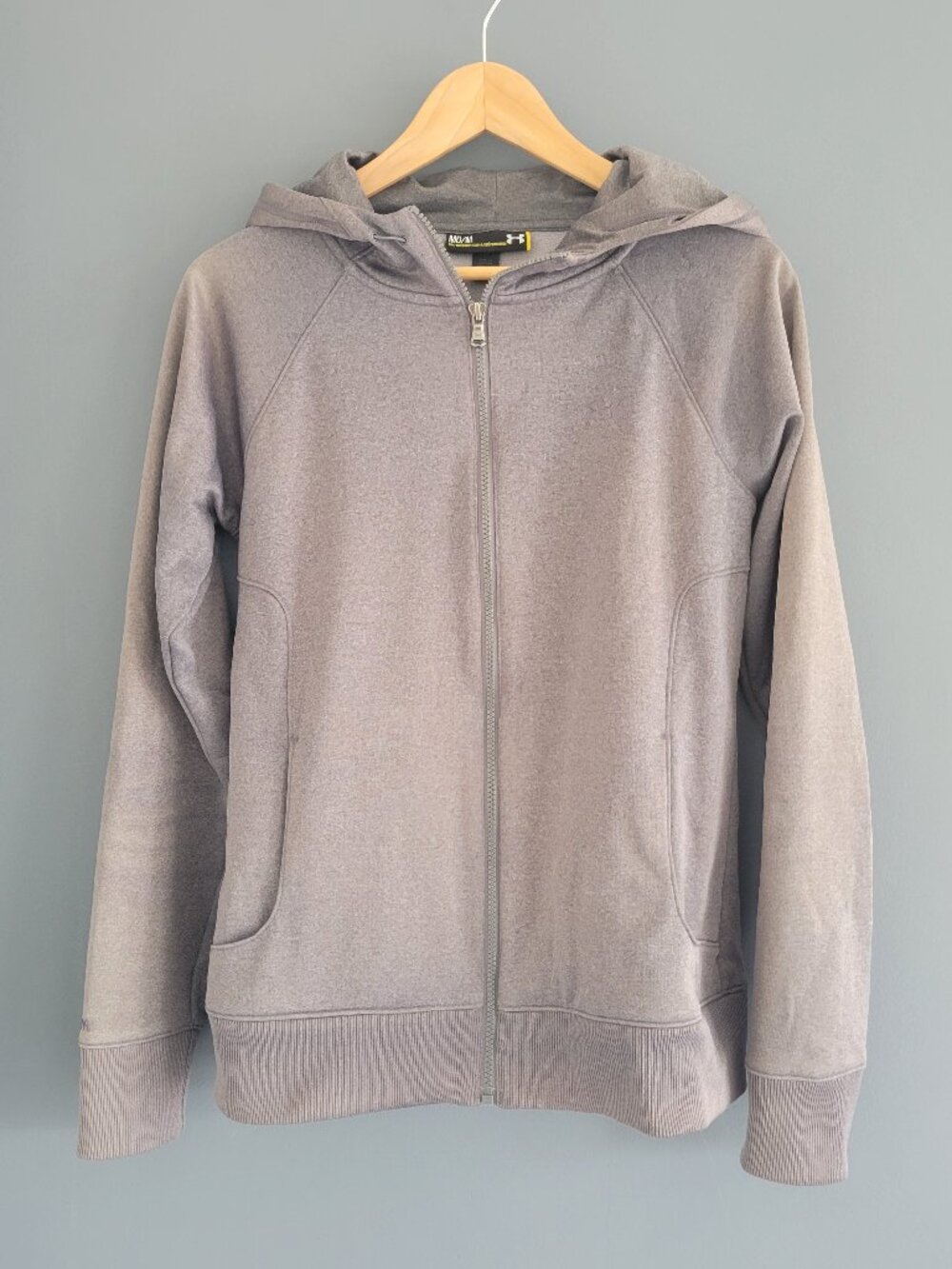 Under Armour - Full Zip Gray Hoodie - Medium